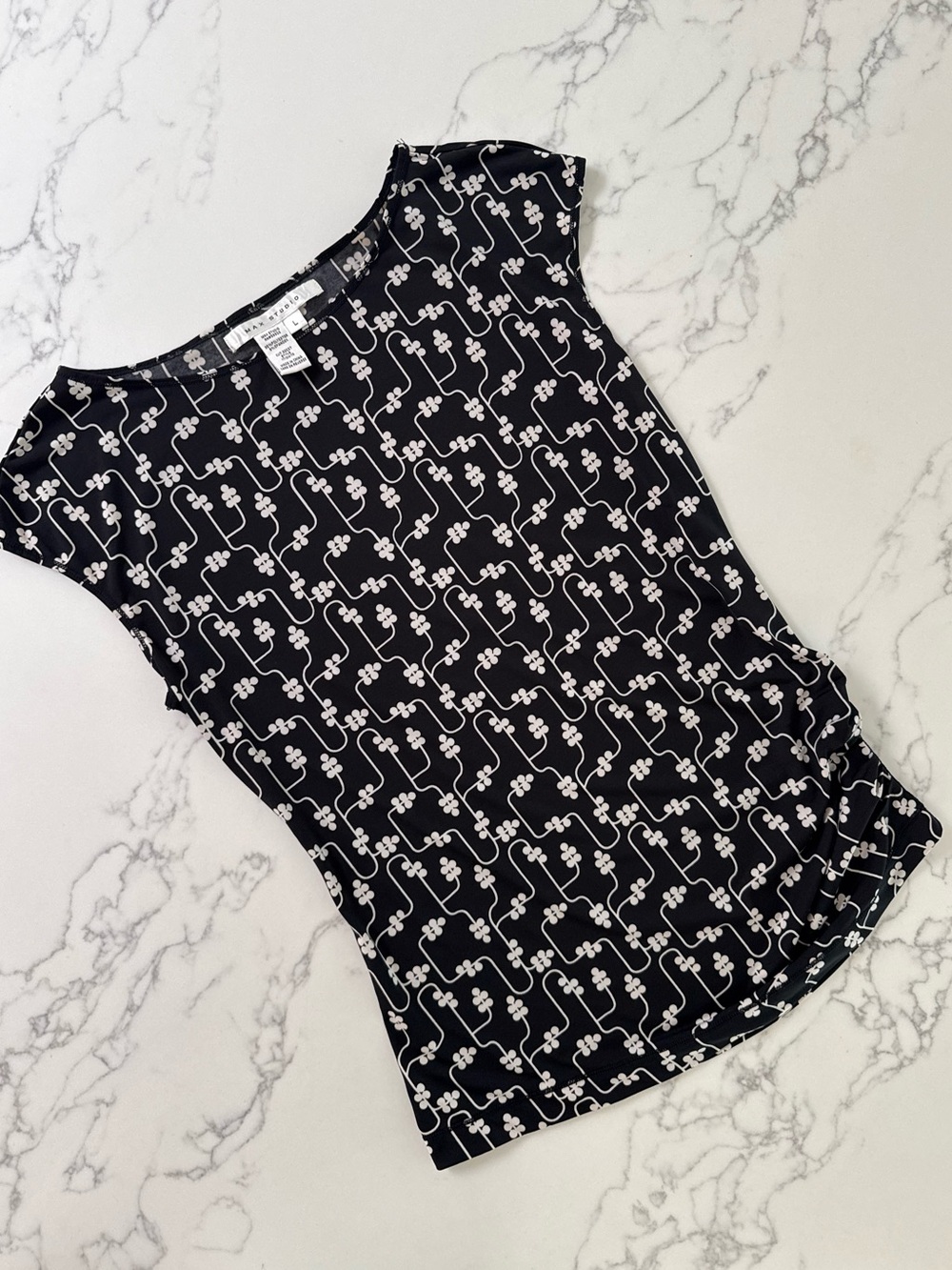 Vintage Max Studio Cap Sleeve Printed Top - Black/White - Size Large